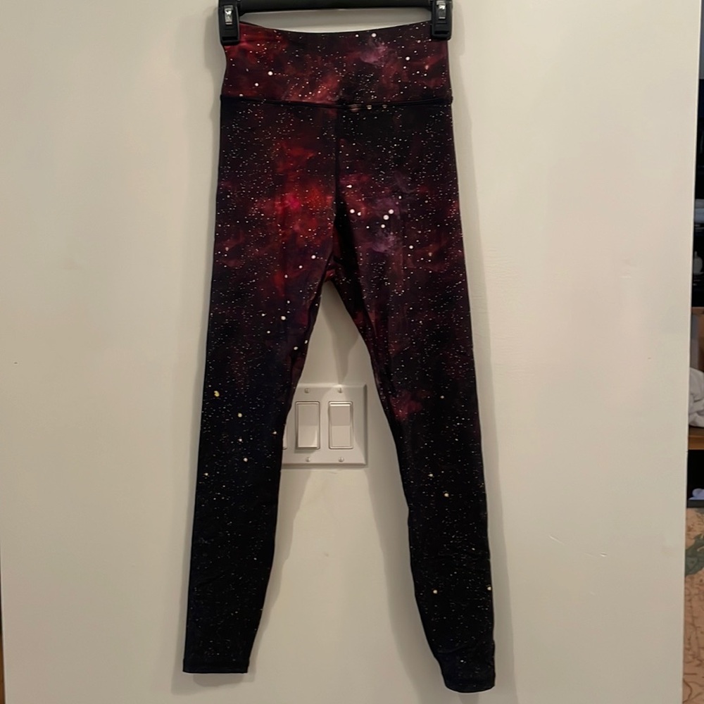 Spiritual Gangster Galaxy leggings sz Small